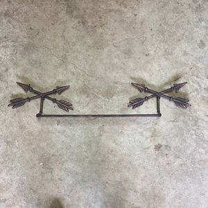 Bronze Arrow Towel Holder